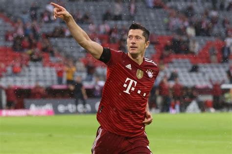 Reasons Why Robert Lewandowski Deserves The Ballon Dor Ahead Of