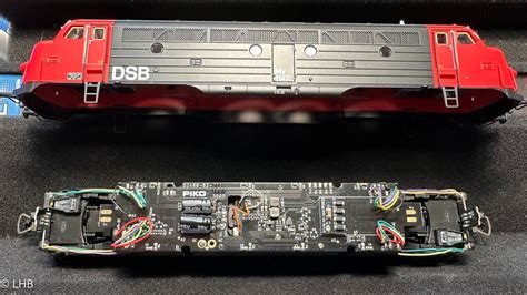 Install ESU Loksound In A Piko DSB MY 1147