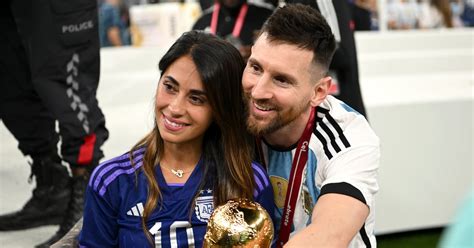 Lionel Messi's Family Celebrate His World Cup Win | POPSUGAR Celebrity