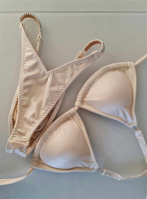 Cream Bikini Or Wellness Size Bottoms Size B Bra Miss Bikini