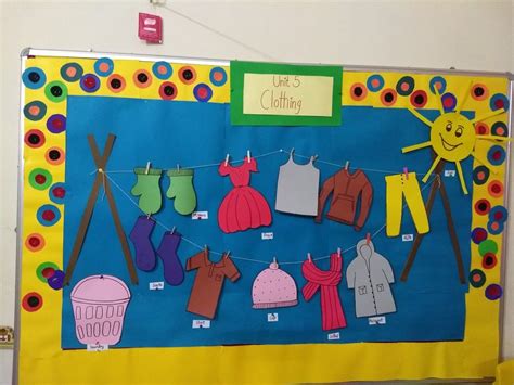 Clothing Theme Board Creative Curriculum Preschool Preschool Themes