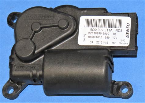 Used Genuine VW Passat Air Heater Vent Flap Positioning Motor 5Q0 907