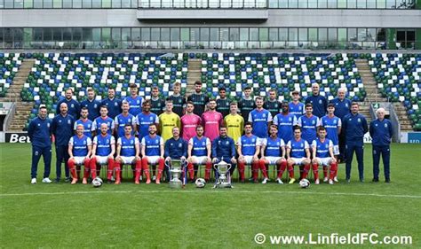 Linfield Fc / Linfield Fc 2021 22 Umbro Home Kit Football Shirt Culture ...