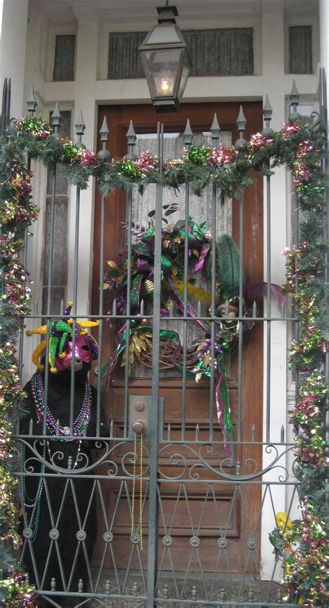 Mardi Gras Decorations - Kiss My Gumbo