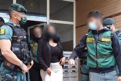 La Guardia Civil libera en España a mujeres de América Latina obligadas