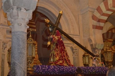 JESÚS NAZARENO ESTÁ EN LA SANTA IGLESIA CATEDRAL DE CÓRDOBA Hermandad