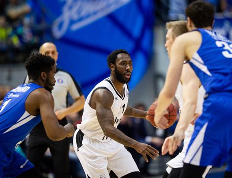 Cosey Delivers In Double Ot Vef Stuns Zenit Vtb United League