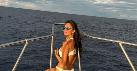 Pussycat Dolls Nicole Scherzinger Wows Fans With Happy Place Bikini