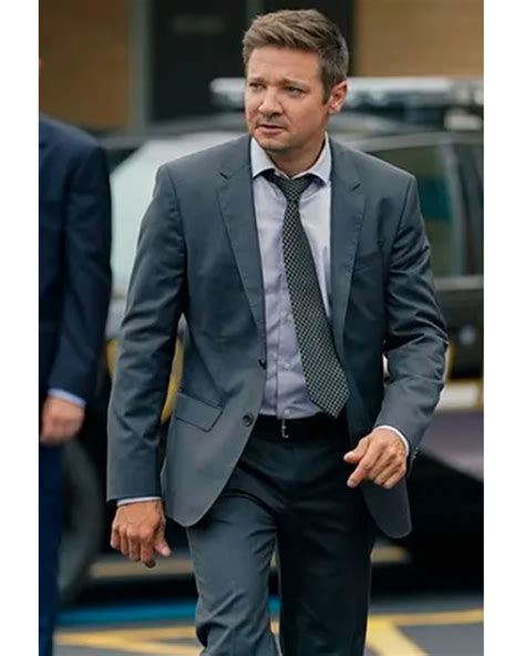 Mayor Of Kingstown Jeremy Renner Suit California Outfits