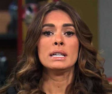 Galilea Montijo Bumst Und Macht Es Sich Selbst Telegraph