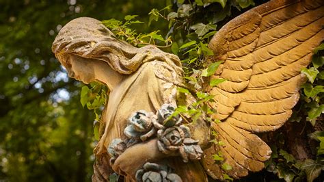 Allestimento Tombe E Lavori Cimiteriali A Bergamo Onoranze Funebri A