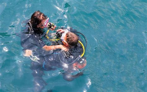 Cursos de Certificación en Buceo PADI Vallarta Adventures