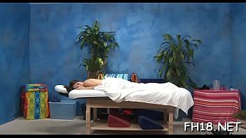 Linda Recibe Una Follada Dura Por Su Masajista Xvideos