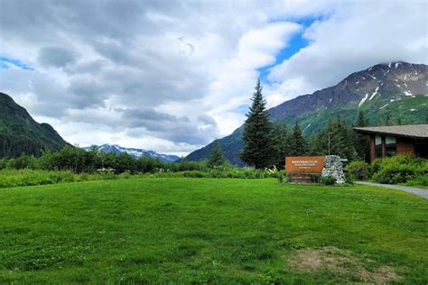 13 Top Hotels in Seward Alaska (Kenai Fjords National Park)