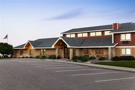 AmericInn by Wyndham Sauk Centre | Sauk Centre, MN Hotels