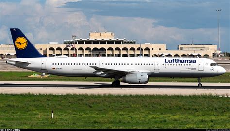 D AIRC Airbus A321 131 Lufthansa Jonathan Mifsud JetPhotos