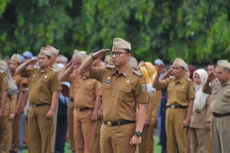 Resmi Ditetapkan Inilah Aturan Baru Pencairan THR Dan Gaji 13 Tahun