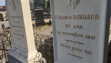 La Tombe D Arthur Rimbaud