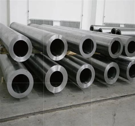 Jindal Round Steel Pipes Steel Grade Ss Size Inch At Best