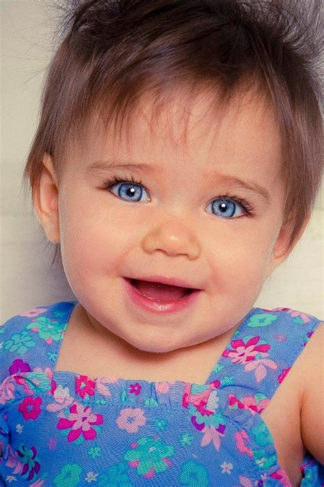 Beautiful blue eyes baby! | Baby girl blue eyes, Beautiful children ...