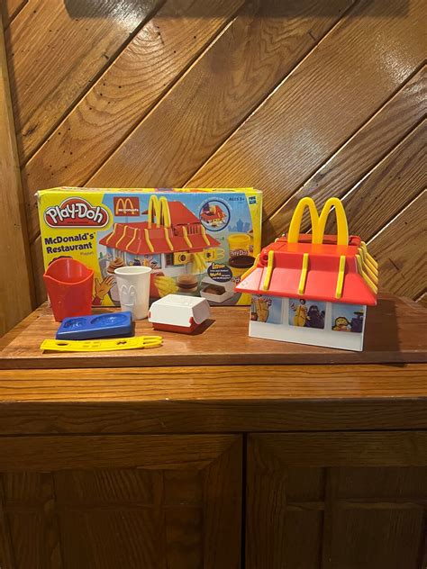 Vintage Play-doh Mcdonalds Restaurant Play Food Hamburger - Etsy