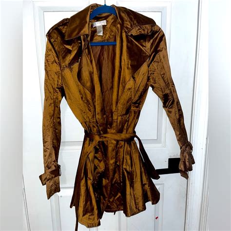 Brown Belted Trenchcoat Gem