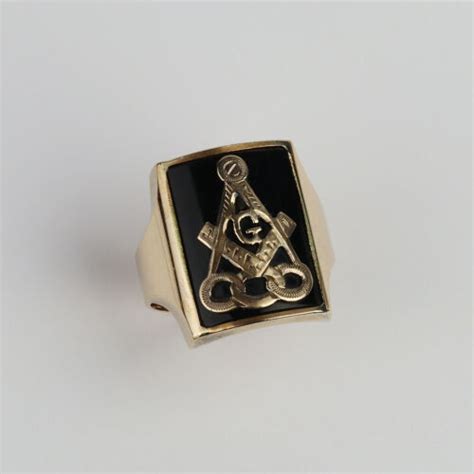 Vintage 10k Yellow Gold Black Onyx Men S Freemason Masonic Ring Size 8