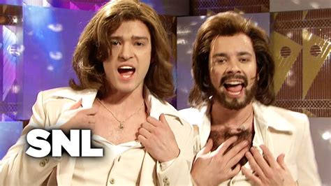 NEW THEORY: It's Justin Timberlake AS ROBIN GIBB from SNL's The Barry ...