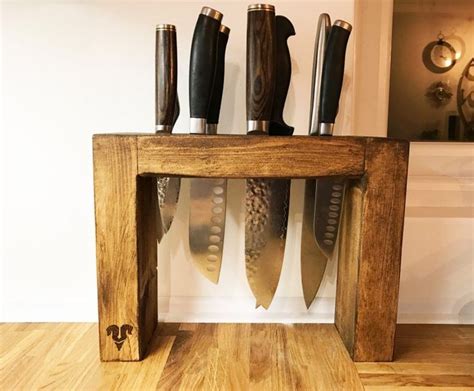 Cool Handmade Knife Rack Designs