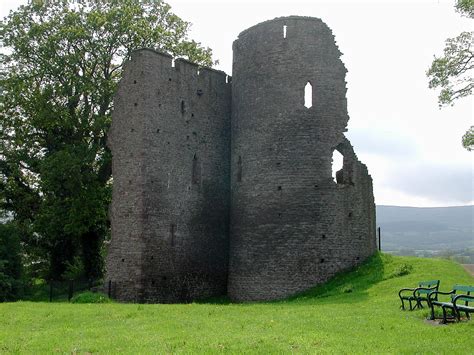 Crickhowell Castle