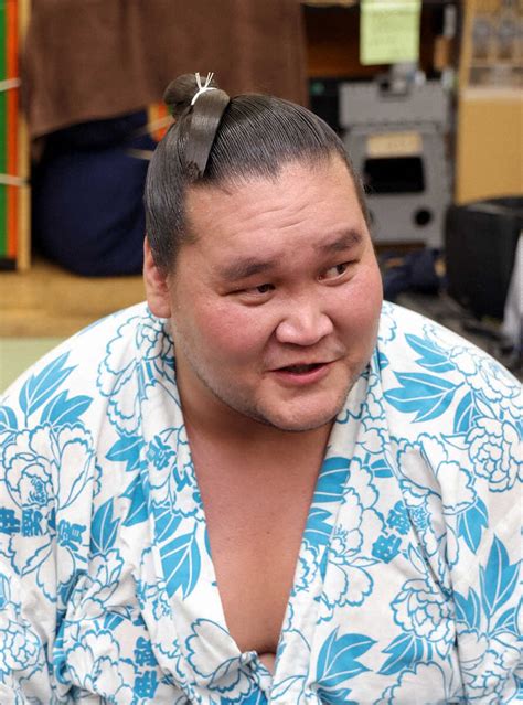 照ノ富士 翔猿をきめ出し4連勝 対面取材復活に「いくらいいライブも一人で聞いても盛り上がらない」― スポニチ Sponichi Annex スポーツ