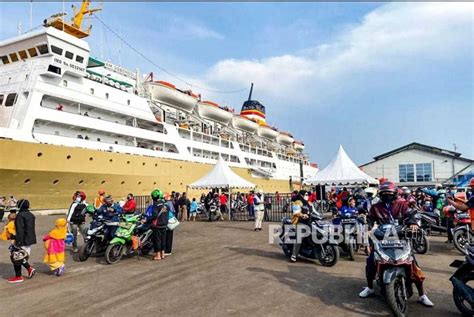 Pelni Layani Pemudik Motor Di Pelabuhan Ciwandan Dan Panjang