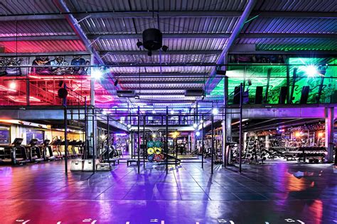 The Warehouse Gym Al Quoz Lies Bewertungen Und Buche Kurse Auf Classpass