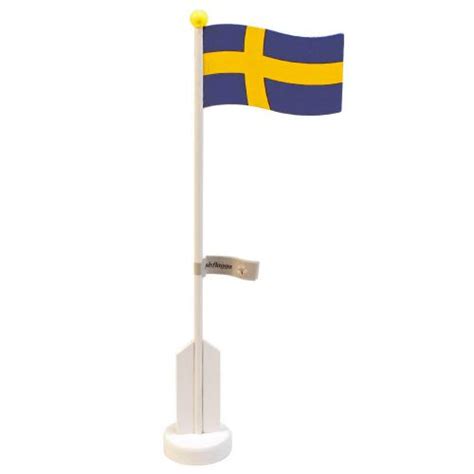 Bordsflagga Svenska Flaggan Trä 35 cm Partyhallen se