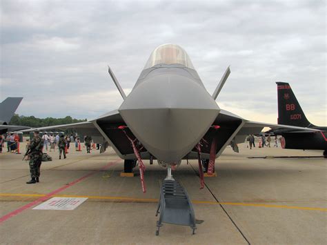 F-22A Raptor Walk Around Page 1