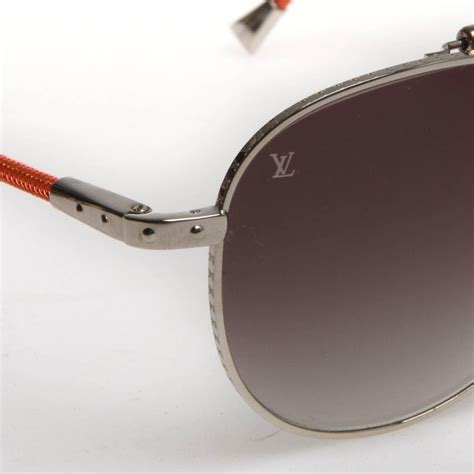 Louis Vuitton Conspiration Pilote Aviator Sunglasses At 1stdibs Conspiration Pilote Sunglasses