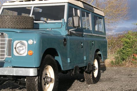 Land Rover Series 3 109 Station Wagon Nut And Bolt Restoration Ouf 819x