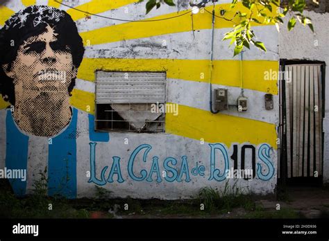 Villa Fiorito Birthplace Diego Maradona Fotografías E Imágenes De Alta