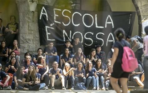 Escolas ocupadas têm desempenho acima da média no Enem CPP Centro