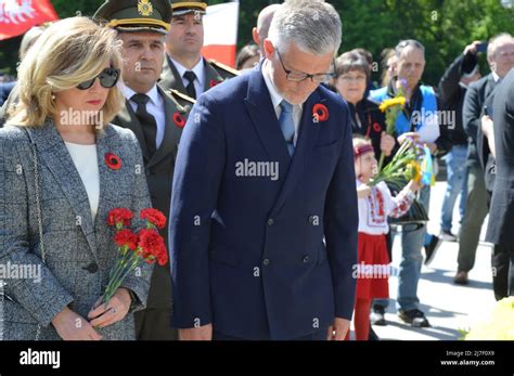 Der Ukrainische Botschafter In Deutschland Andrij Melnyk Und Seine Frau