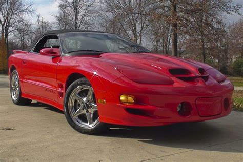 2000 Pontiac Firebird Trans Am Convertible Front 34 96601