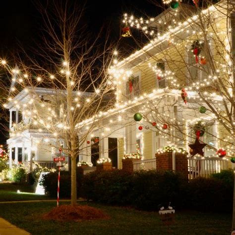 Nichols Hills Neighborhood Lights - Famplified