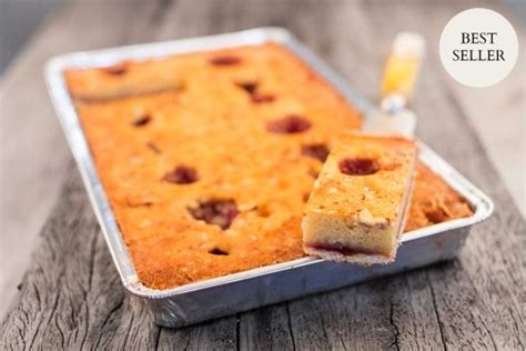 Raspberry Bakewell Wholesale Cake Cakesmiths Bakewell Traybake