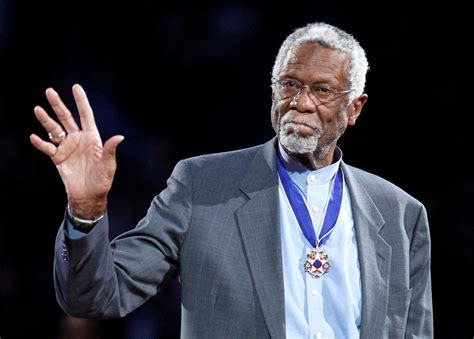 Bill Russell Nba S First Black Superstar And Civil Rights Activist Dies At 88 The Star