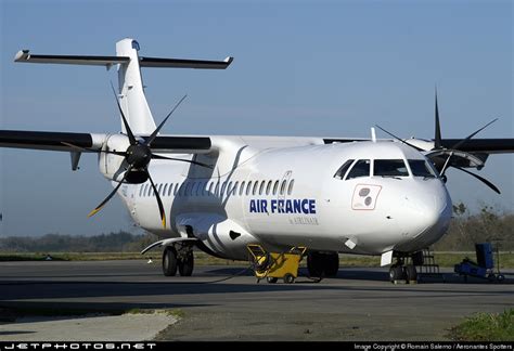 F GVZL ATR 72 212A 500 Air France Airlinair Romain Salerno