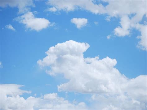 Clouds Graphic Backgrounds for Powerpoint Templates - PPT Backgrounds