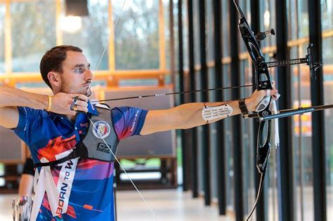 Mastering the Art of Archery: Learn the Perfect Shooting Form