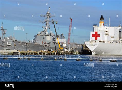 Uss Truxtun Ddg Destructor Fotograf As E Im Genes De Alta