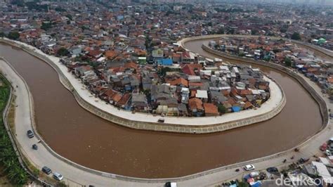 Kali Ciliwung Jurnalredaksi