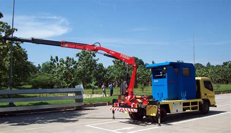 Wireline Slickline Unit Truck Pt Bukaka Teknik Utama Tbk